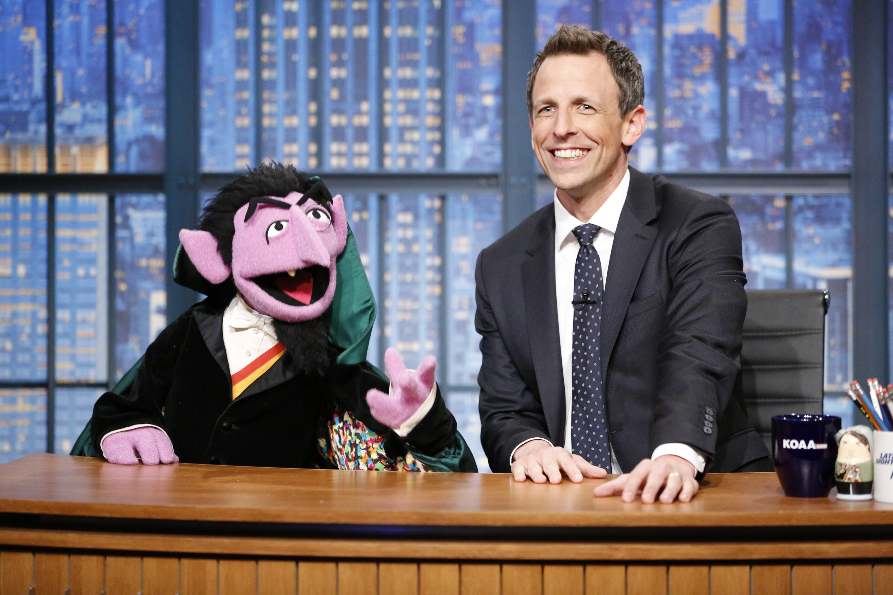LATE NIGHT WITH SETH MEYERS -- Episode 0183 -- Pictured: (l-r) Sesame Street's The Count with host Seth Meyers during the 