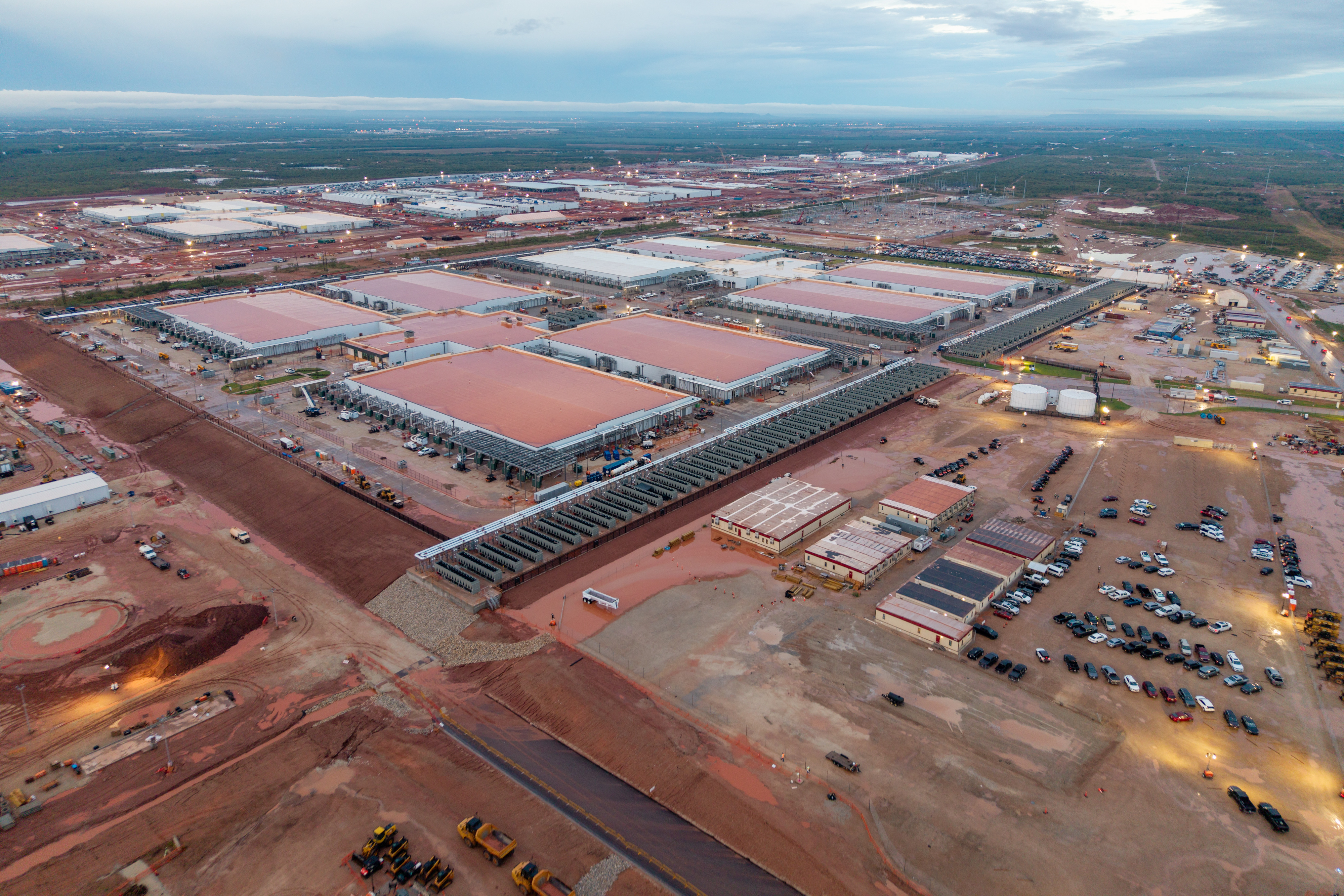 The Stargate AI data center in Abilene, Texas, US, on Wednesday, Sept. 24, 2025. Stargate is a collaboration of OpenAI, Oracle and SoftBank, with promotional support from President Donald Trump, to build data centers and other infrastructure for artificial intelligence throughout the US. Photographer: Kyle Grillot/Bloomberg via Getty Images